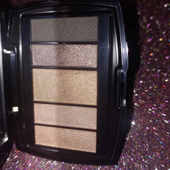 Eye Adore You Ombre Effects 5-Color Eyeshadow Palette Lancome